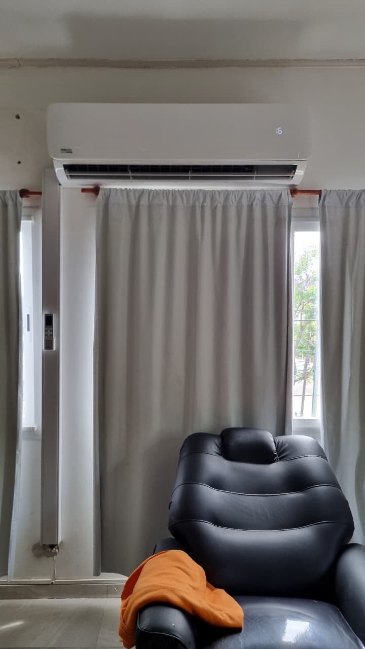 Instalación de aire acondicionado ATMA en interior